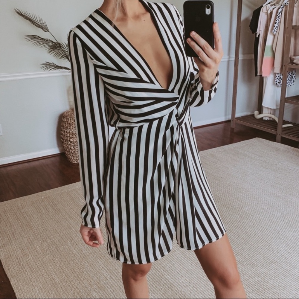 Black & White Stripe Twist Front Plunge Mini Dress